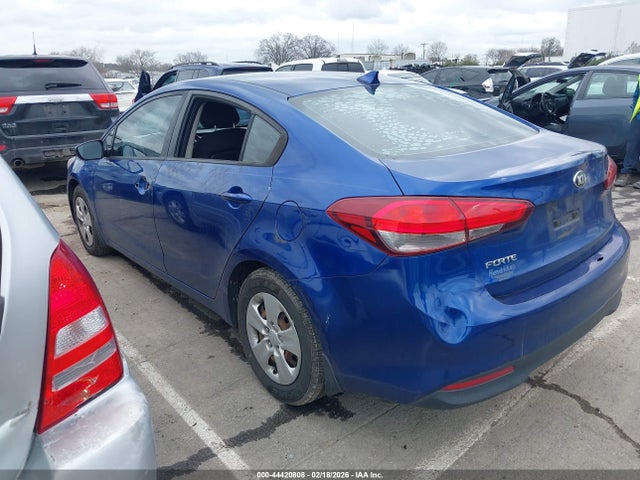 Продажа на аукционе авто 2017 Kia Forte Lx, vin: 3KPFK4A78HE057976, номер лота: 44420808