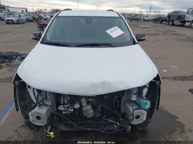 1GNERGKW5LJ223677 Chevrolet Traverse Fwd Lt Cloth