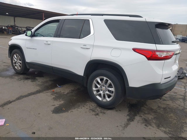 1GNERGKW5LJ223677 Chevrolet Traverse Fwd Lt Cloth