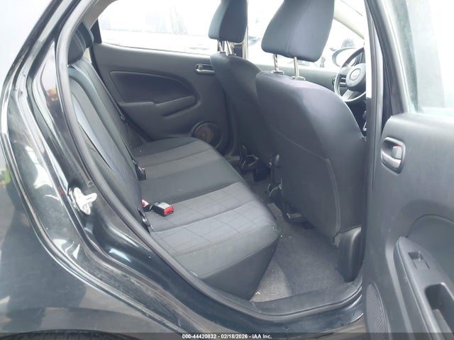 JM1DE1KZ1E0187308 Mazda Mazda2 Sport