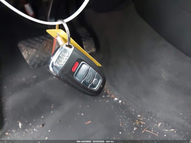 2012 AUDI A5 WAULFAFH3CN006832 Photo 10