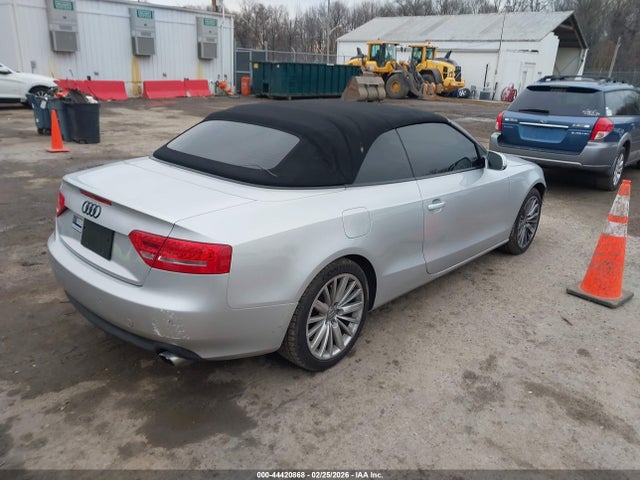 2012 AUDI A5 WAULFAFH3CN006832 Photo 3
