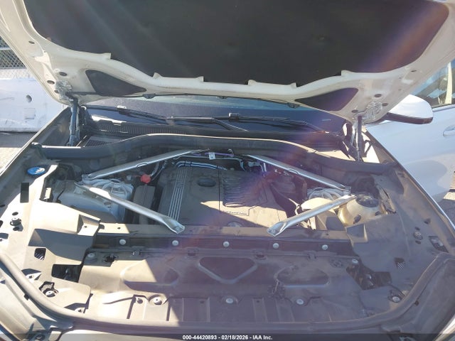 2023 BMW X6 5UXCY6C03P9N74374 Photo 9