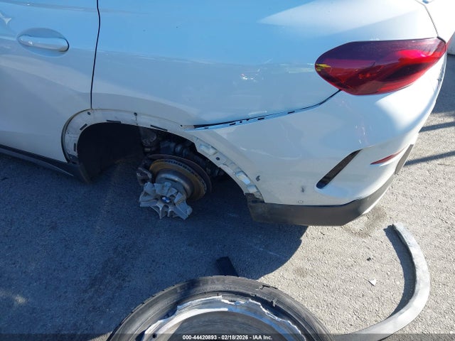 2023 BMW X6 5UXCY6C03P9N74374 Photo 5