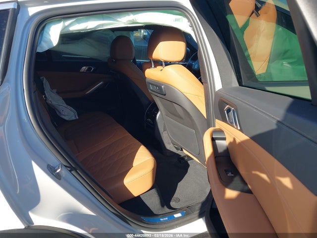 2023 BMW X6 5UXCY6C03P9N74374 Photo 7