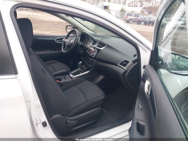 3N1AB7AP7JY238649 Nissan SENTRA SR