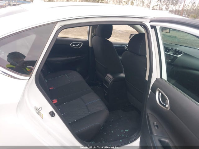 3N1AB7AP7JY238649 Nissan SENTRA SR