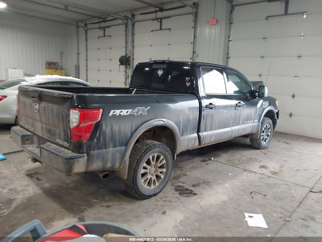 2017 NISSAN TITAN XD 1N6BA1F41HN514893 Photo 3