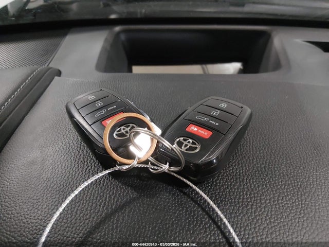 2024 Toyota Highlander Platinum მანქანა იყიდება აუქციონზე, vin: 5TDKDRBH2RS572279, აუქციონის ნომერი: 44420940