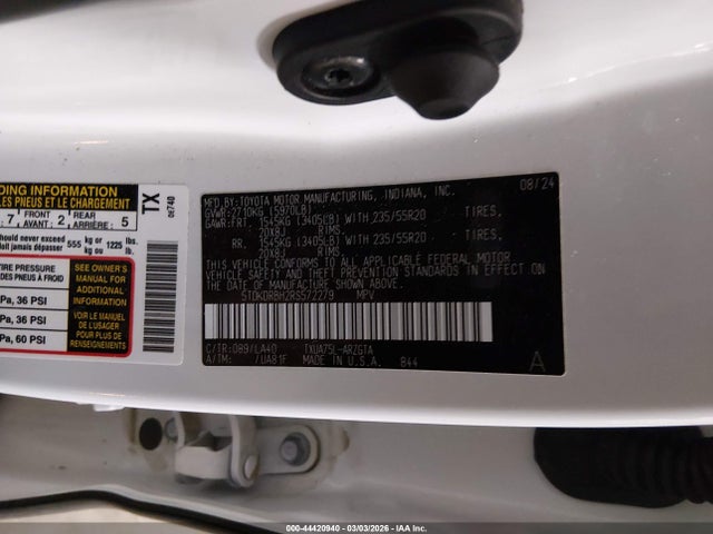 2024 Toyota Highlander Platinum მანქანა იყიდება აუქციონზე, vin: 5TDKDRBH2RS572279, აუქციონის ნომერი: 44420940