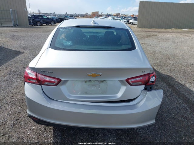 1G1ZD5ST5NF130854 Chevrolet Malibu Fwd Lt