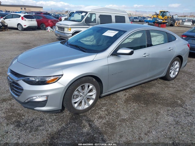 1G1ZD5ST5NF130854 Chevrolet Malibu Fwd Lt