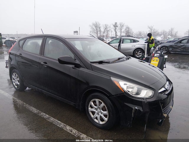 2013 HYUNDAI ACCENT KMHCT5AE6DU138793
