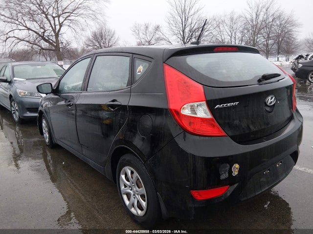 2013 HYUNDAI ACCENT KMHCT5AE6DU138793 Photo 2