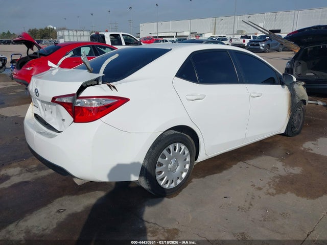 2T1BURHE8FC381158 Toyota COROLLA LE