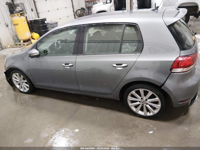 44420991 :رقم المزاد ، WVWNM7AJ4EW008813 vin ، 2014 Volkswagen Golf 2.0l Tdi مزاد بيع