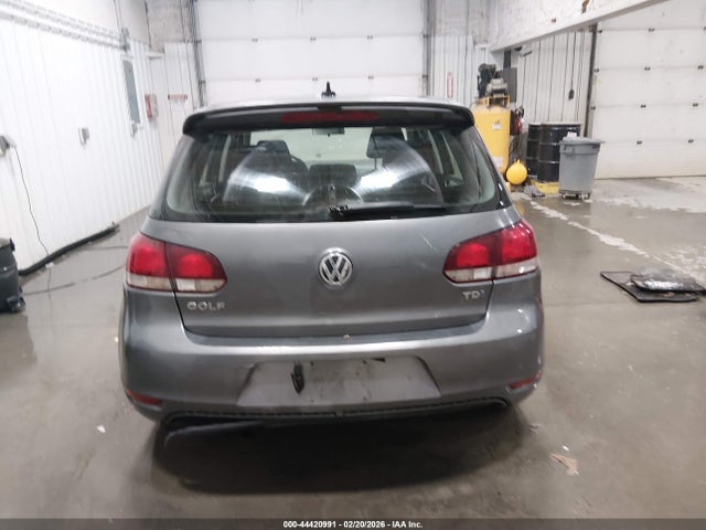 44420991 :رقم المزاد ، WVWNM7AJ4EW008813 vin ، 2014 Volkswagen Golf 2.0l Tdi مزاد بيع