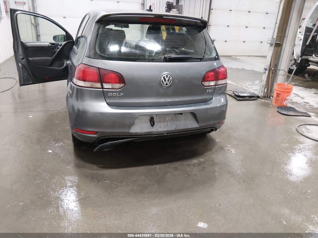 44420991 :رقم المزاد ، WVWNM7AJ4EW008813 vin ، 2014 Volkswagen Golf 2.0l Tdi مزاد بيع