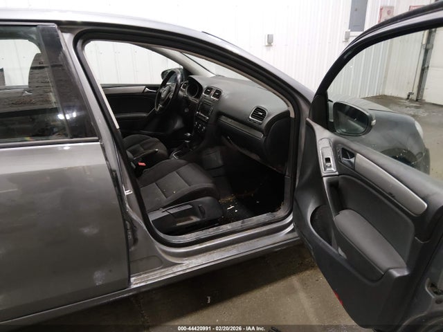44420991 :رقم المزاد ، WVWNM7AJ4EW008813 vin ، 2014 Volkswagen Golf 2.0l Tdi مزاد بيع