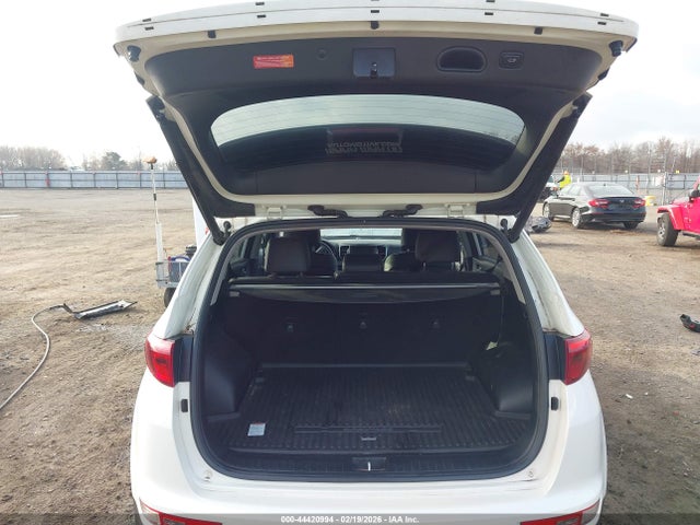 44420994 :رقم المزاد ، KNDPNCAC6K7572727 vin ، 2019 Kia Sportage Ex مزاد بيع