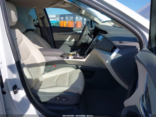 2019 CADILLAC XT5 1GYKNERS0KZ167155 Photo 4