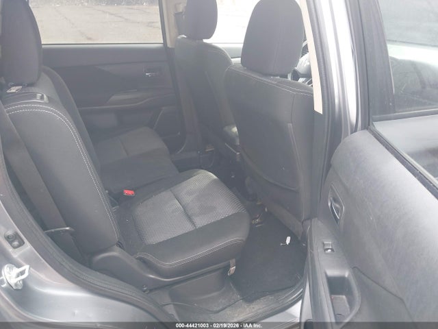 2018 MITSUBISHI OUTLANDER JA4AZ3A3XJZ053588 Photo 7