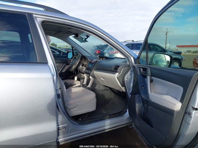 Subaru Forester 2.5i Premium 2015 JF2SJADC9FH838409 Image 5