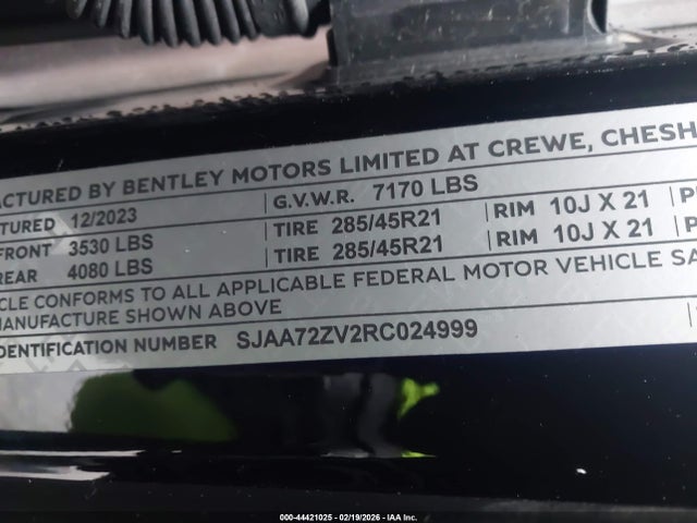 2024 BENTLEY BENTAYGA HYBRID SJAA72ZV2RC024999 Photo 8