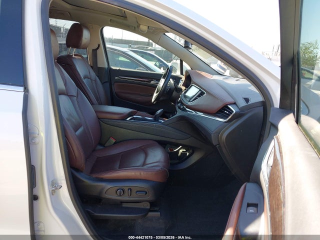 5GAEVCKW4JJ258478 Buick Enclave Avenir