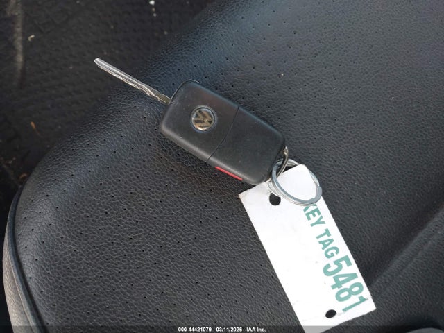 44421079 :رقم المزاد ، 3VWD17AJ0EM314344 vin ، 2014 Volkswagen Jetta 1.8t Se مزاد بيع