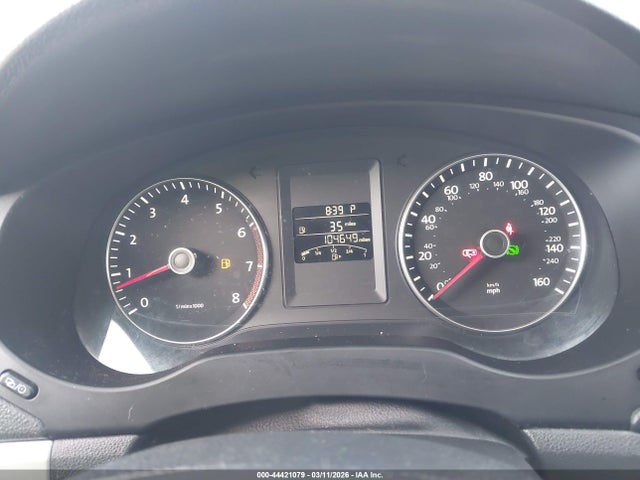 44421079 :رقم المزاد ، 3VWD17AJ0EM314344 vin ، 2014 Volkswagen Jetta 1.8t Se مزاد بيع