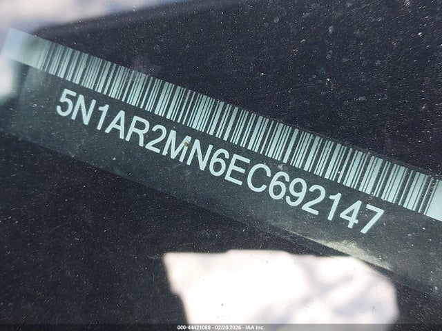 Продажа на аукционе авто 2014 Nissan Pathfinder Platinum, vin: 5N1AR2MN6EC692147, номер лота: 44421088