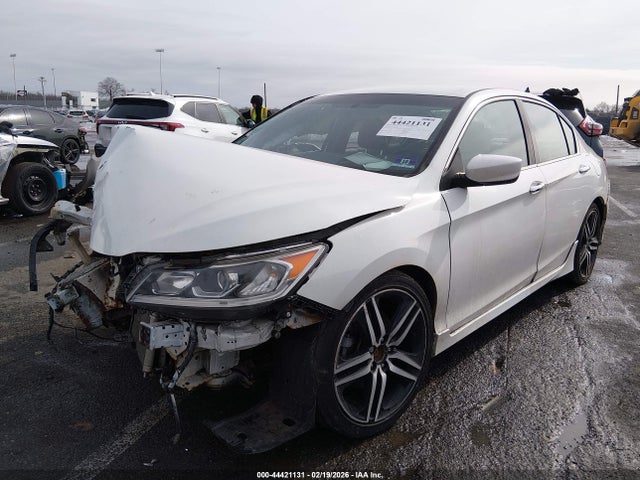 2017 HONDA ACCORD SEDAN 1HGCR2F12HA225557 Photo 1
