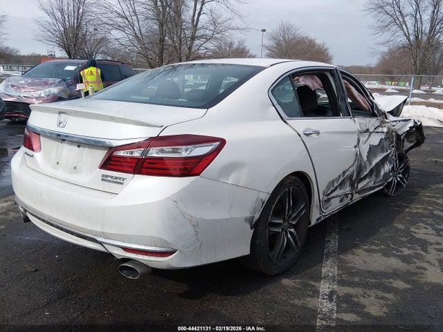 2017 HONDA ACCORD SEDAN 1HGCR2F12HA225557 Photo 3