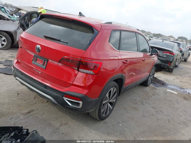 2024 VOLKSWAGEN TAOS 3VVEX7B23RM073027 Photo 3