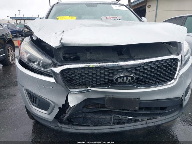 5XYPG4A34JG426540 KIA Sorento 2.4l Lx