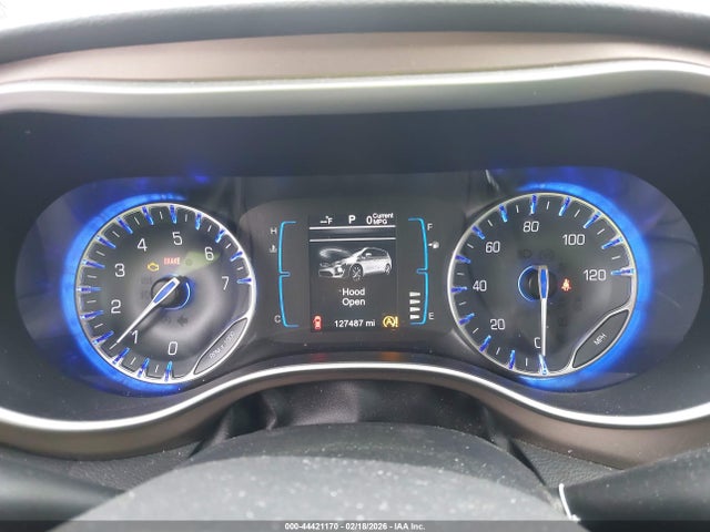 Aukcja sprzedaży 2017 Chrysler Pacifica Touring-l, vin: 2C4RC1BG2HR702577, numer aukcji: 44421170