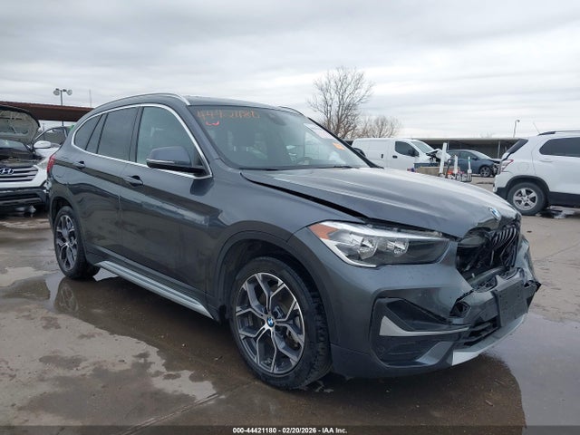 2021 BMW X1 WBXJG9C05M5T77726