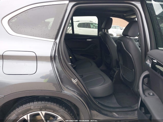 2021 BMW X1 WBXJG9C05M5T77726 Photo 7