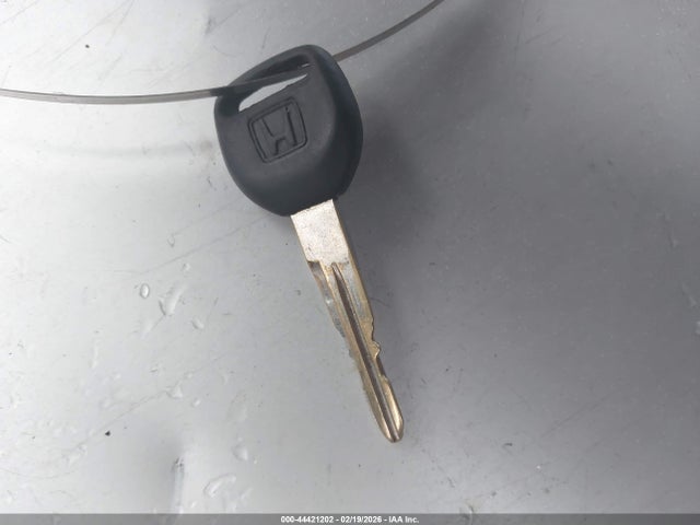 1998 HONDA CR-V JHLRD1867WC102111 Photo 10