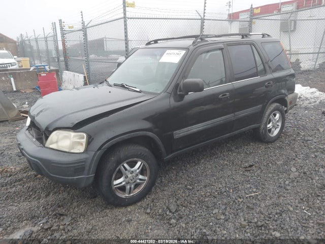 1998 HONDA CR-V JHLRD1867WC102111 Photo 1