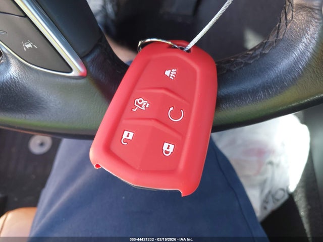 44421232 :رقم المزاد ، LREKK5RX4JA012021 vin ، 2018 Cadillac Ct6 Plug-in Standard مزاد بيع