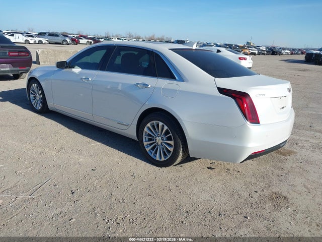 44421232 :رقم المزاد ، LREKK5RX4JA012021 vin ، 2018 Cadillac Ct6 Plug-in Standard مزاد بيع