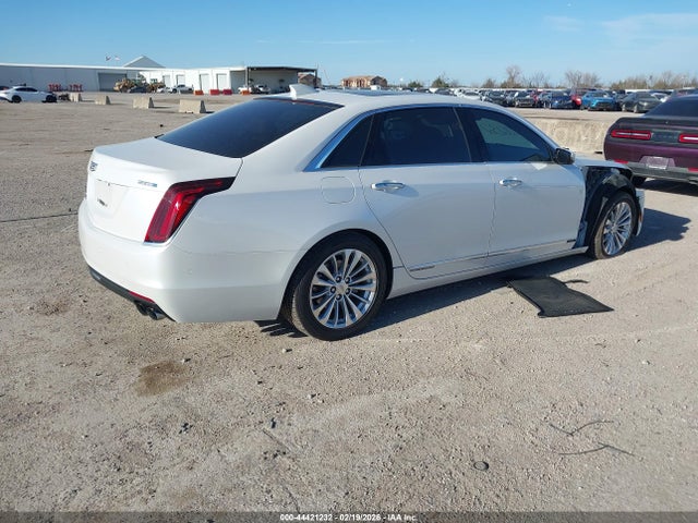44421232 :رقم المزاد ، LREKK5RX4JA012021 vin ، 2018 Cadillac Ct6 Plug-in Standard مزاد بيع