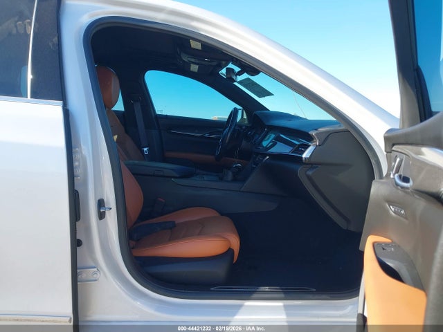 44421232 :رقم المزاد ، LREKK5RX4JA012021 vin ، 2018 Cadillac Ct6 Plug-in Standard مزاد بيع