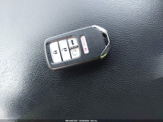 44421247 :رقم المزاد ، 1HGCV2F32JA019576 vin ، 2018 Honda Accord Sport 2.0t مزاد بيع