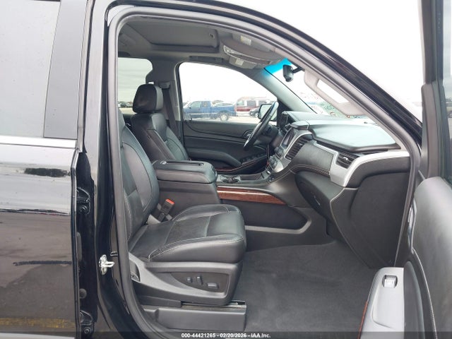 44421265 :رقم المزاد ، 1GKS1GKC0LR129057 vin ، 2020 Gmc Yukon Xl 2wd Slt مزاد بيع