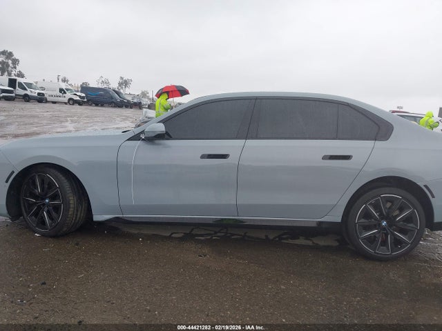 Продаж на аукціоні авто 2023 Bmw 760 I Xdrive, vin: WBA33EJ03PCN09702, номер лоту: 44421282