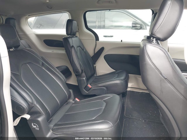 2C4RC1BG5RR136271 Chrysler Pacifica Touring L