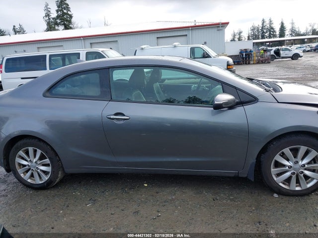 KNAFX6A8XF5299468 KIA Forte Koup Ex